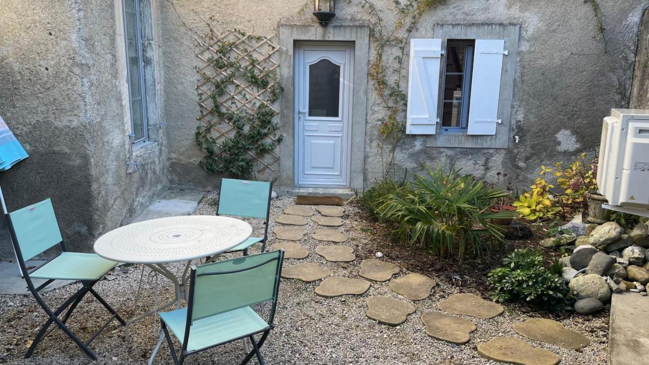 Apartamento Gite Le Layris Campan Exterior foto